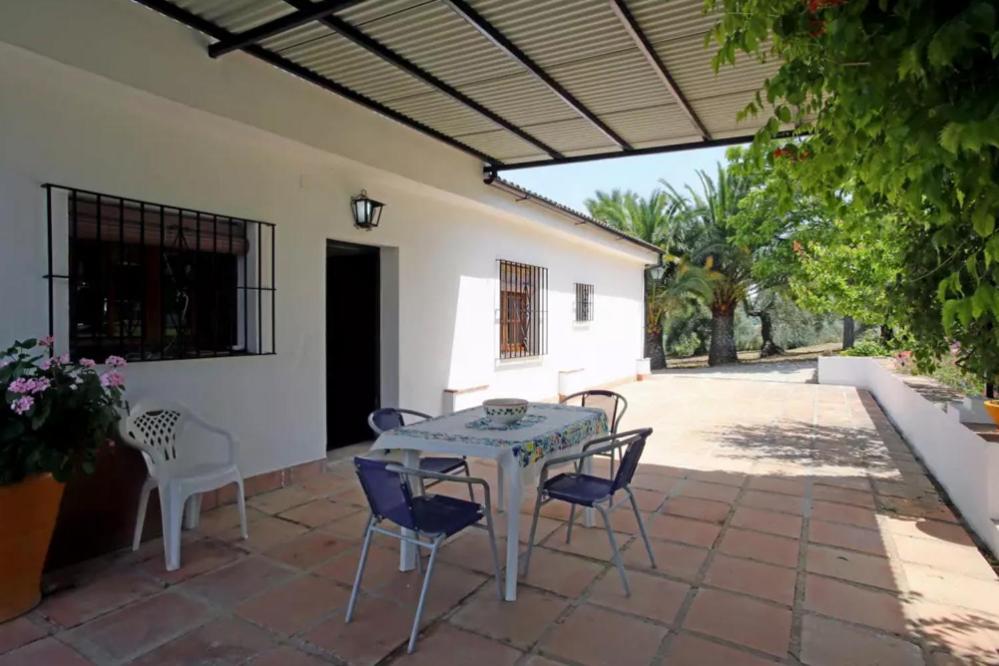 Five-Bedroom House,1039590520:JPEG