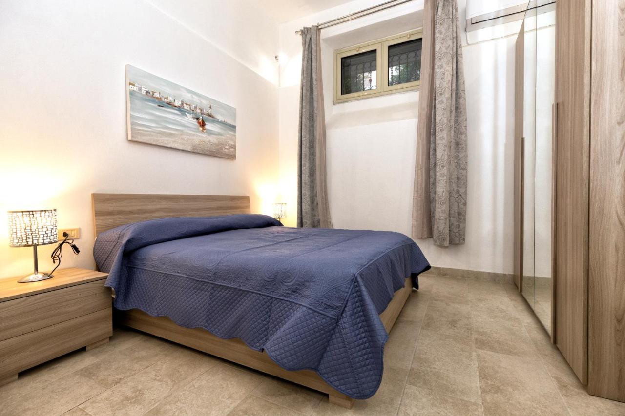 One-Bedroom Apartment,1061235520:JPEG
