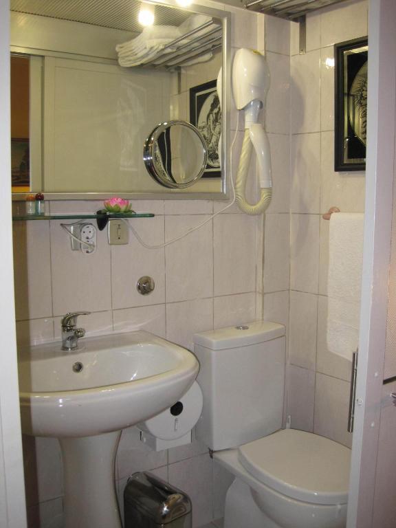 Mini Double room,1215936178:JPEG