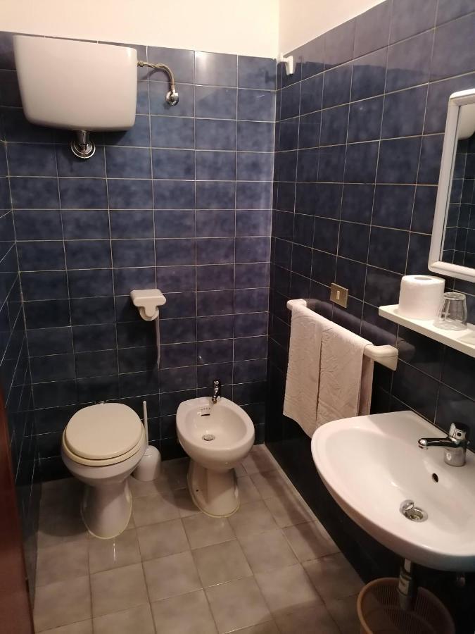 Double Room Private Bathroom,1053260554:JPEG