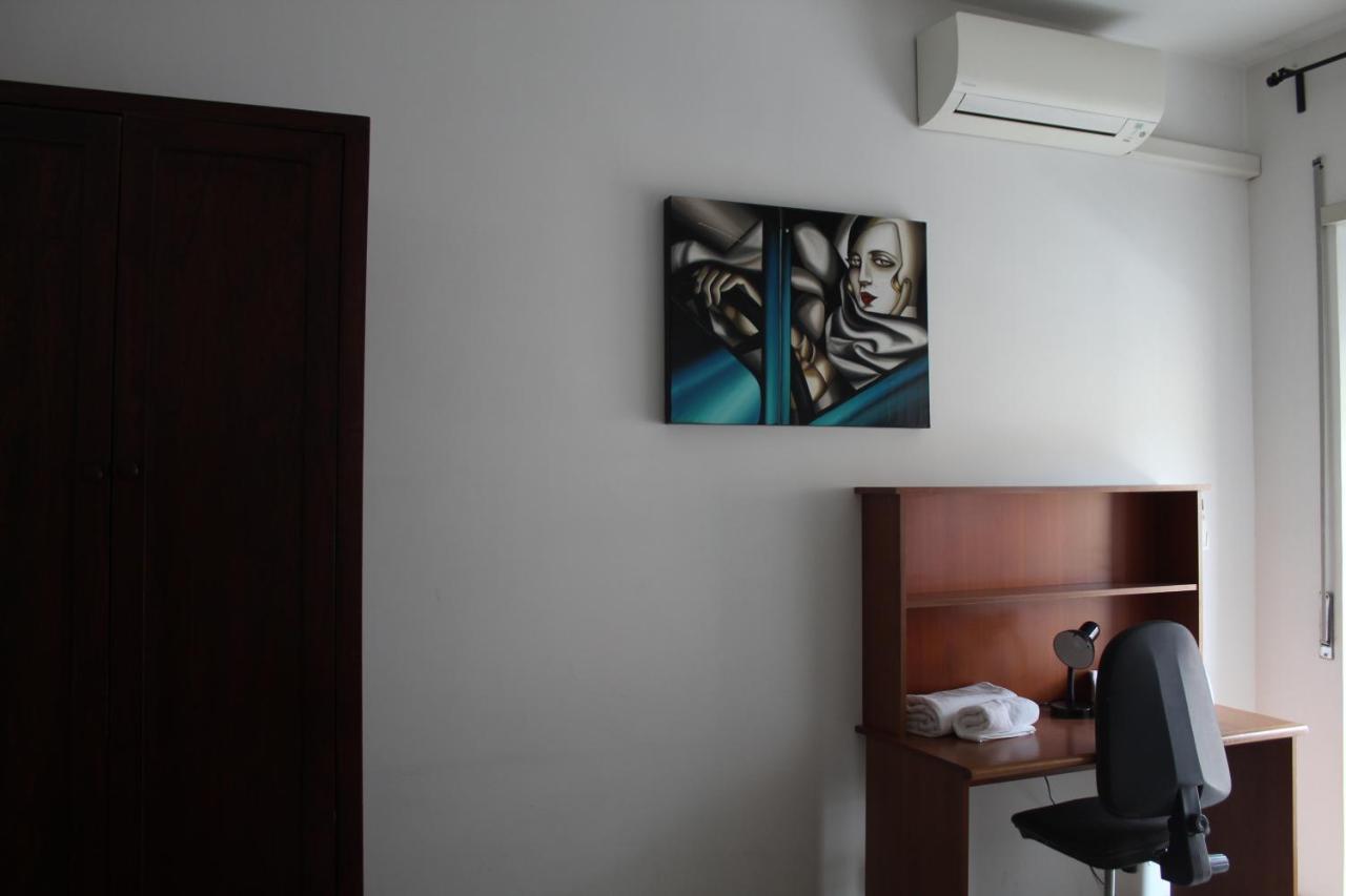 Three-Bedroom Apartment,1053548362:JPEG