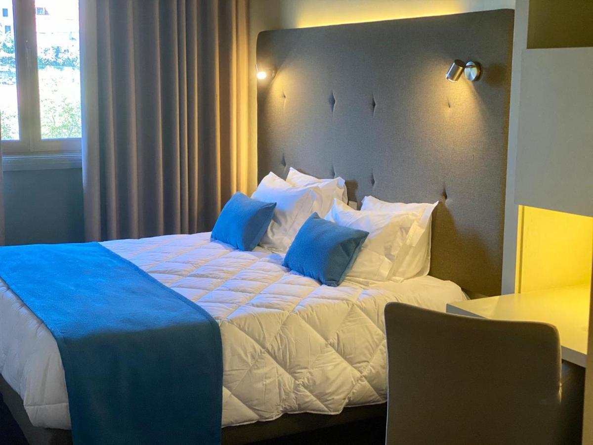 Deluxe Double or Twin Room Sea View,1057438660:JPEG