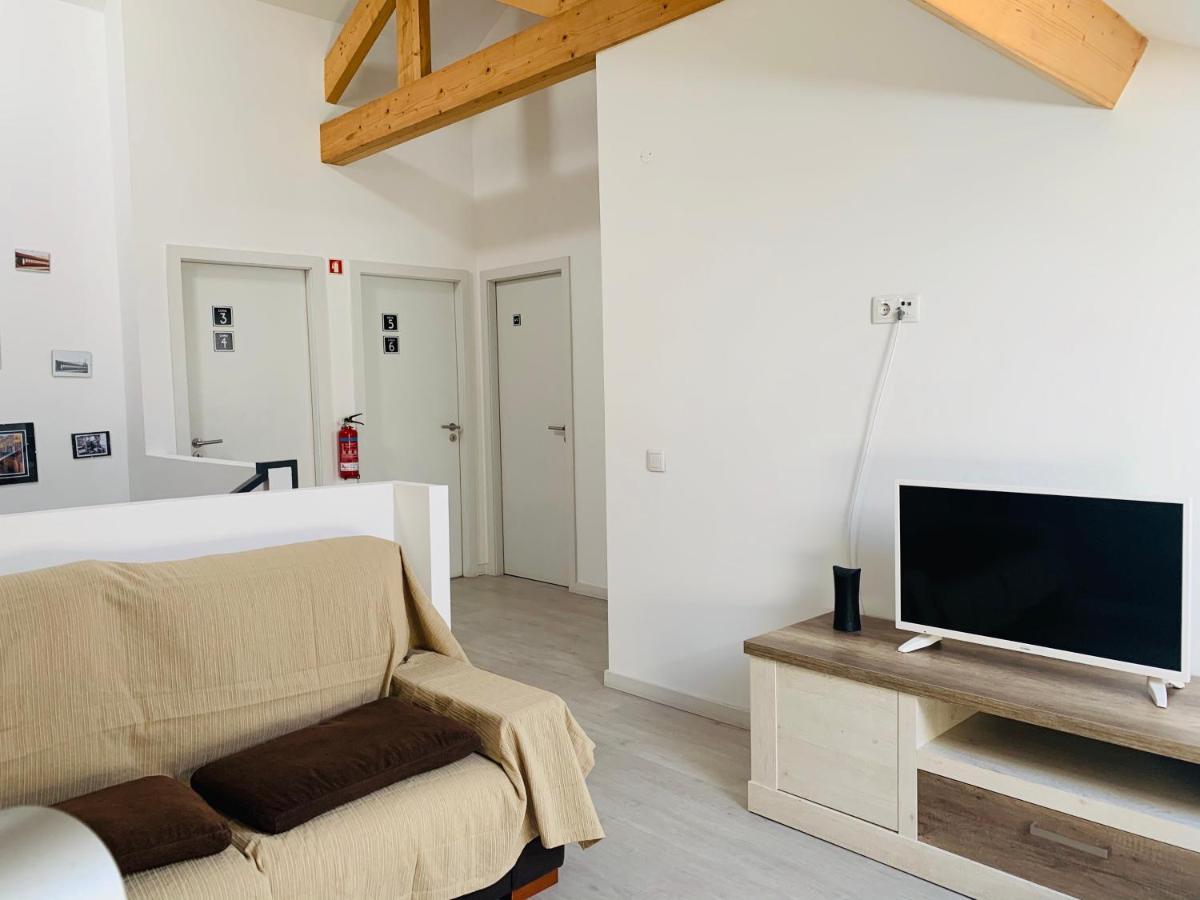 Double Room,1054283521:JPEG