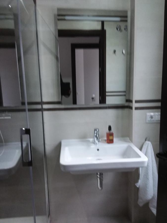 Twin Room Bathroom