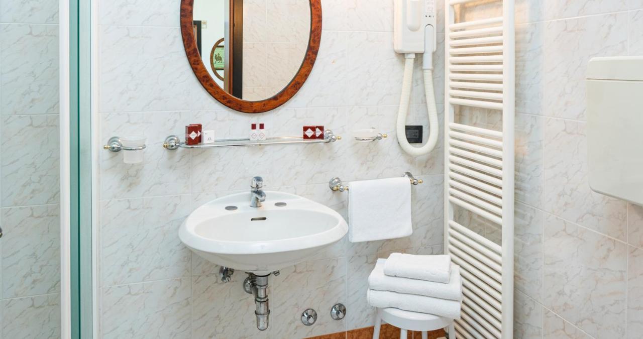 Deluxe Double Room Balcony Sea View