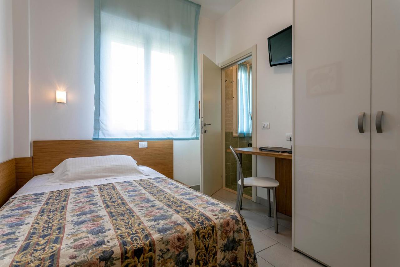 Standard Single Room,1346266475:JPEG