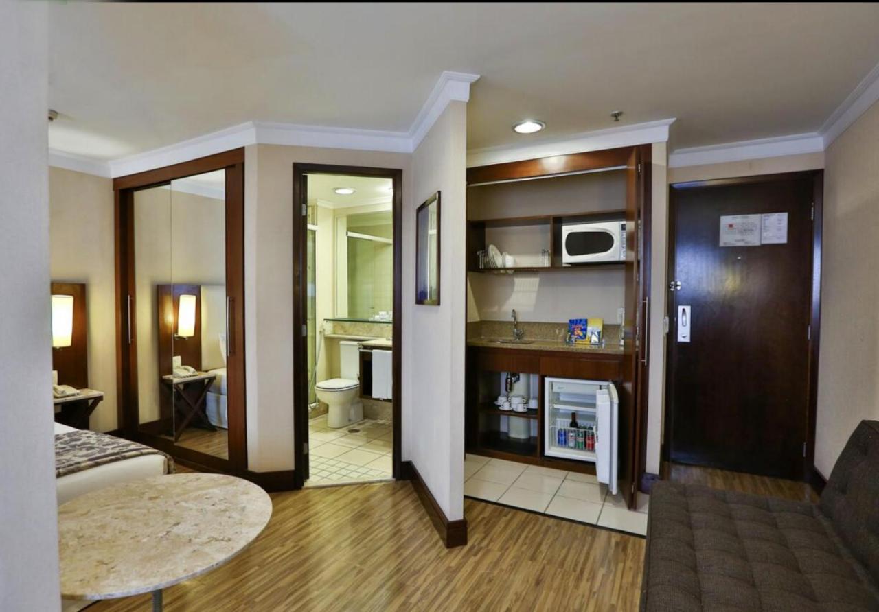 Deluxe King Suite,1066733917:JPEG