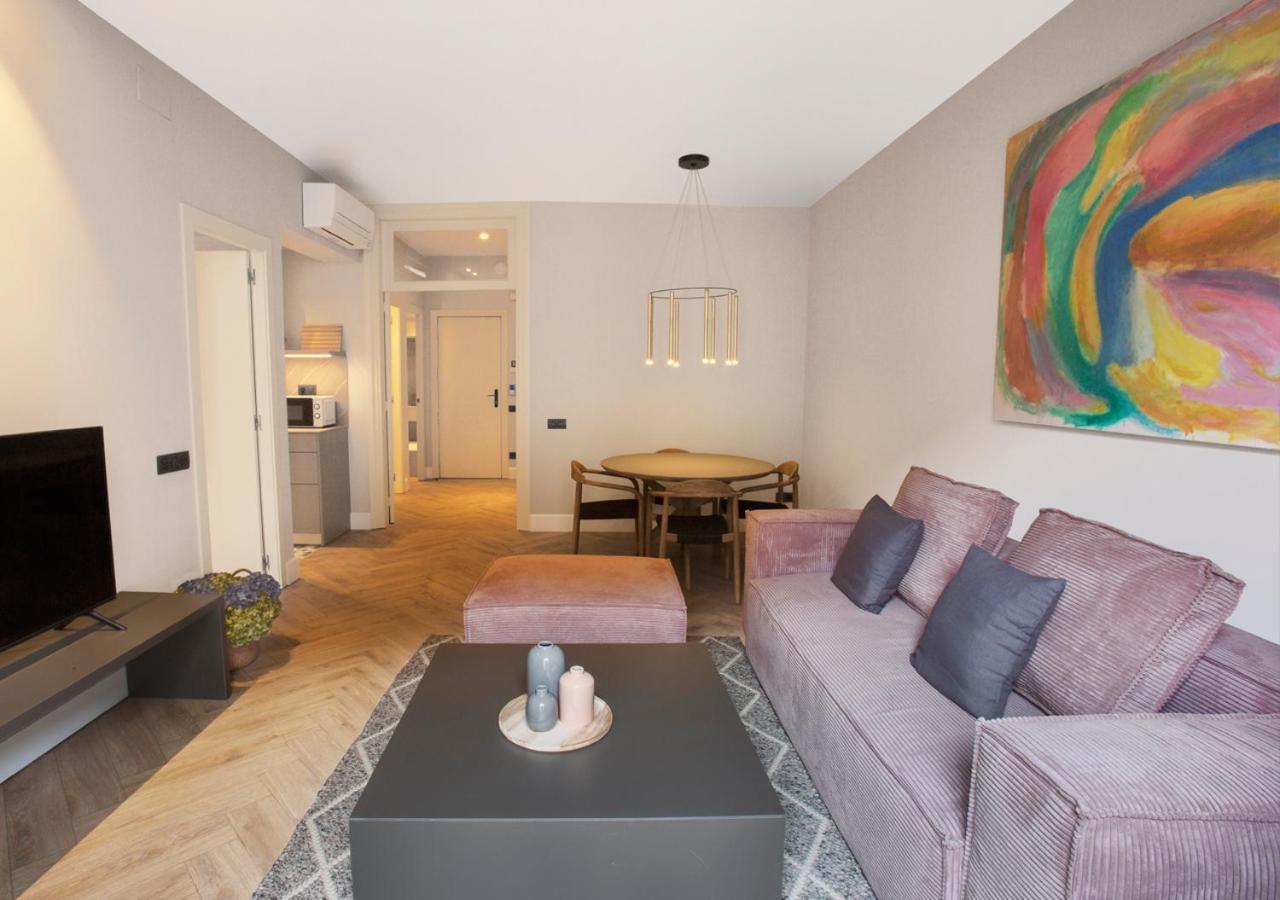 Two-Bedroom Apartment,1067659234:JPEG