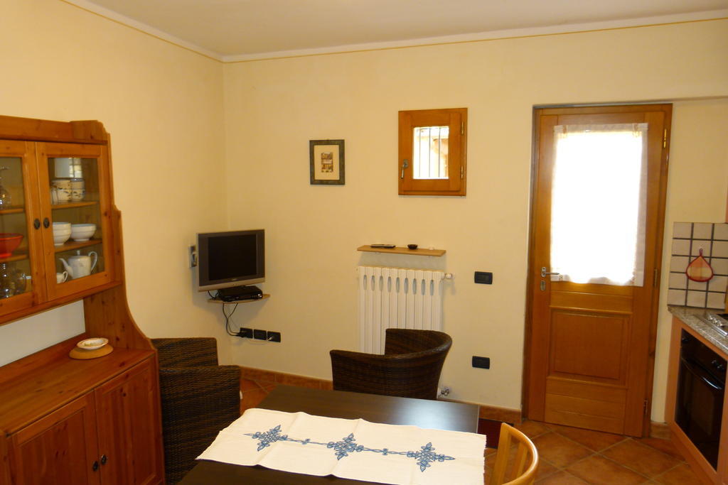 One-Bedroom Apartment,107232765:JPEG