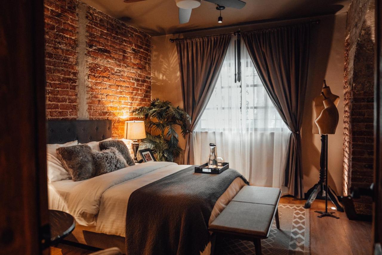 Deluxe Room,1082752510:JPEG