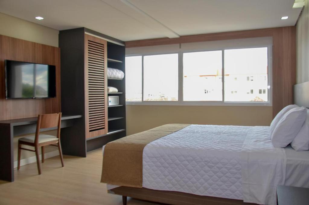 Deluxe Queen Room,1073808871:JPEG