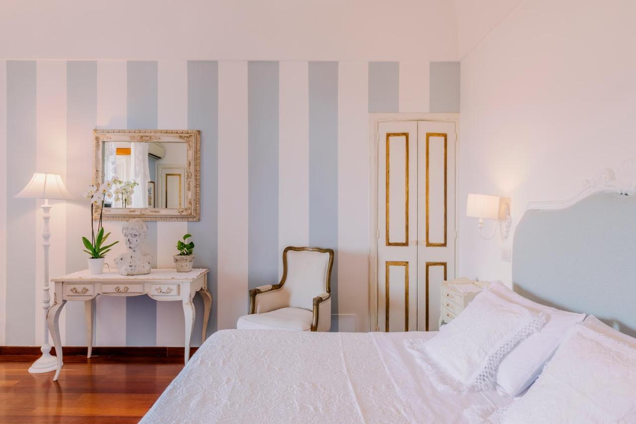 Superior Double Room,1076787526:JPEG