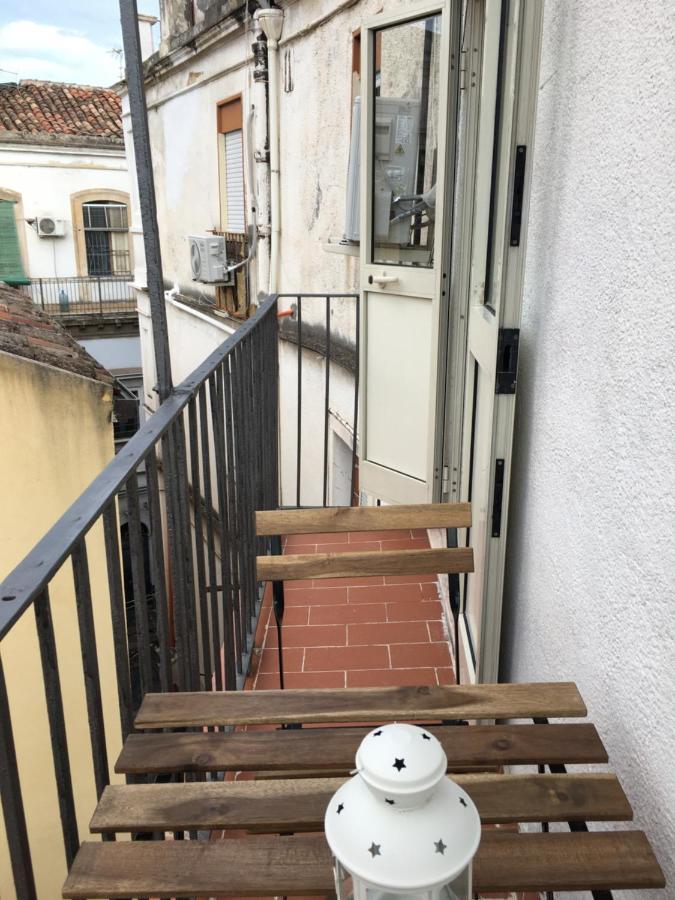 Double Room Balcony Private Bathroom