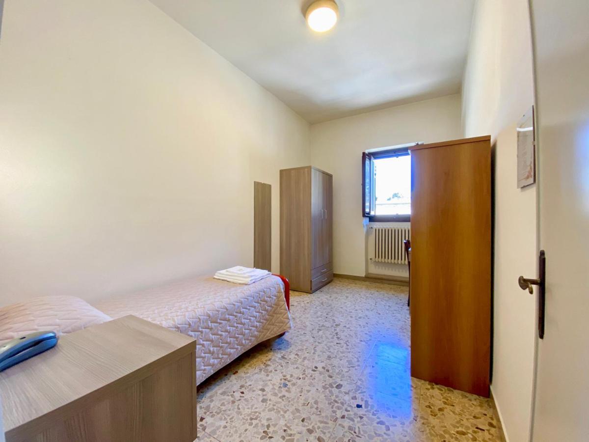 Single Room Private Bathroom