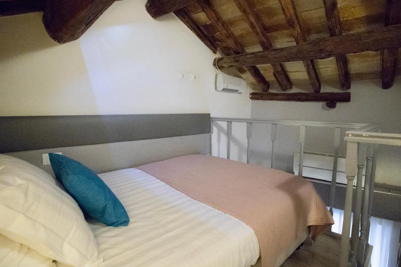 Standard Single Room,1082993866:JPEG