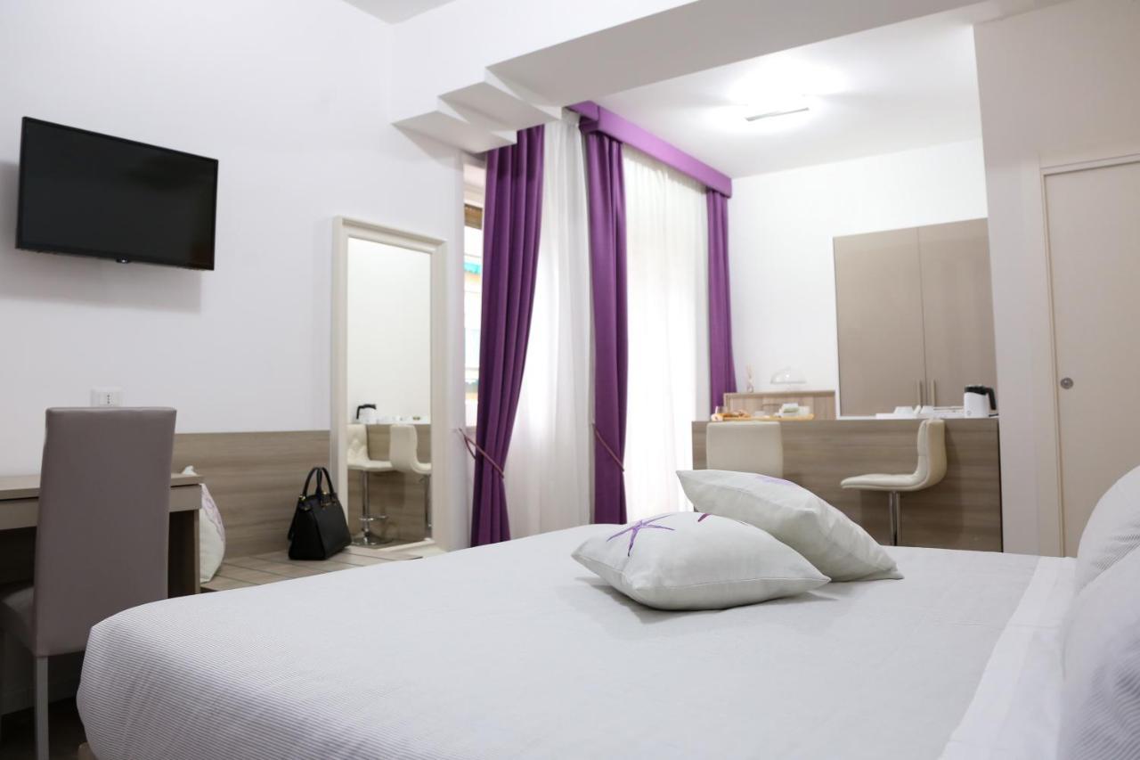 Deluxe Double Room Balcony,613427985:JPEG
