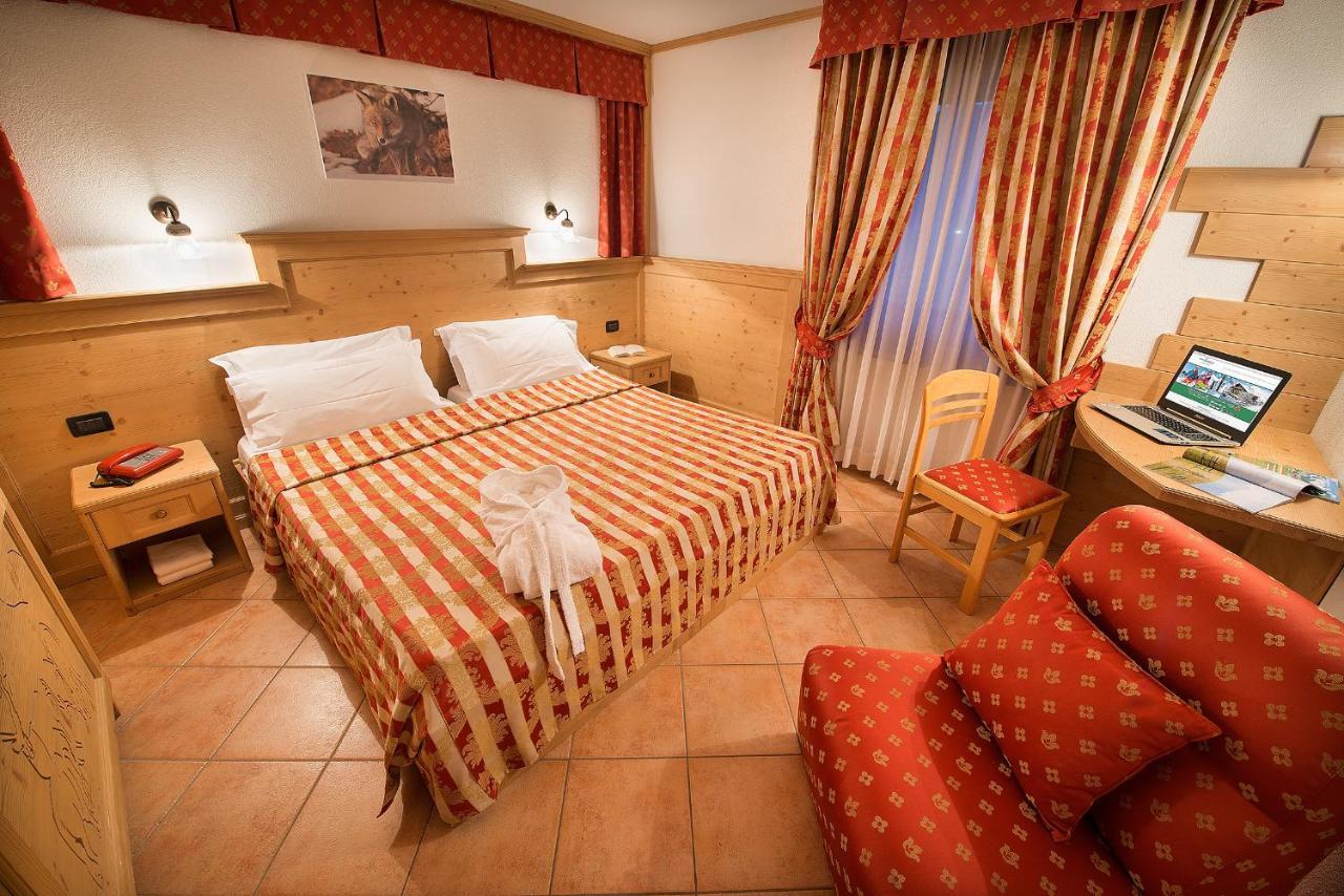 Double or Twin Room,1085046358:JPEG