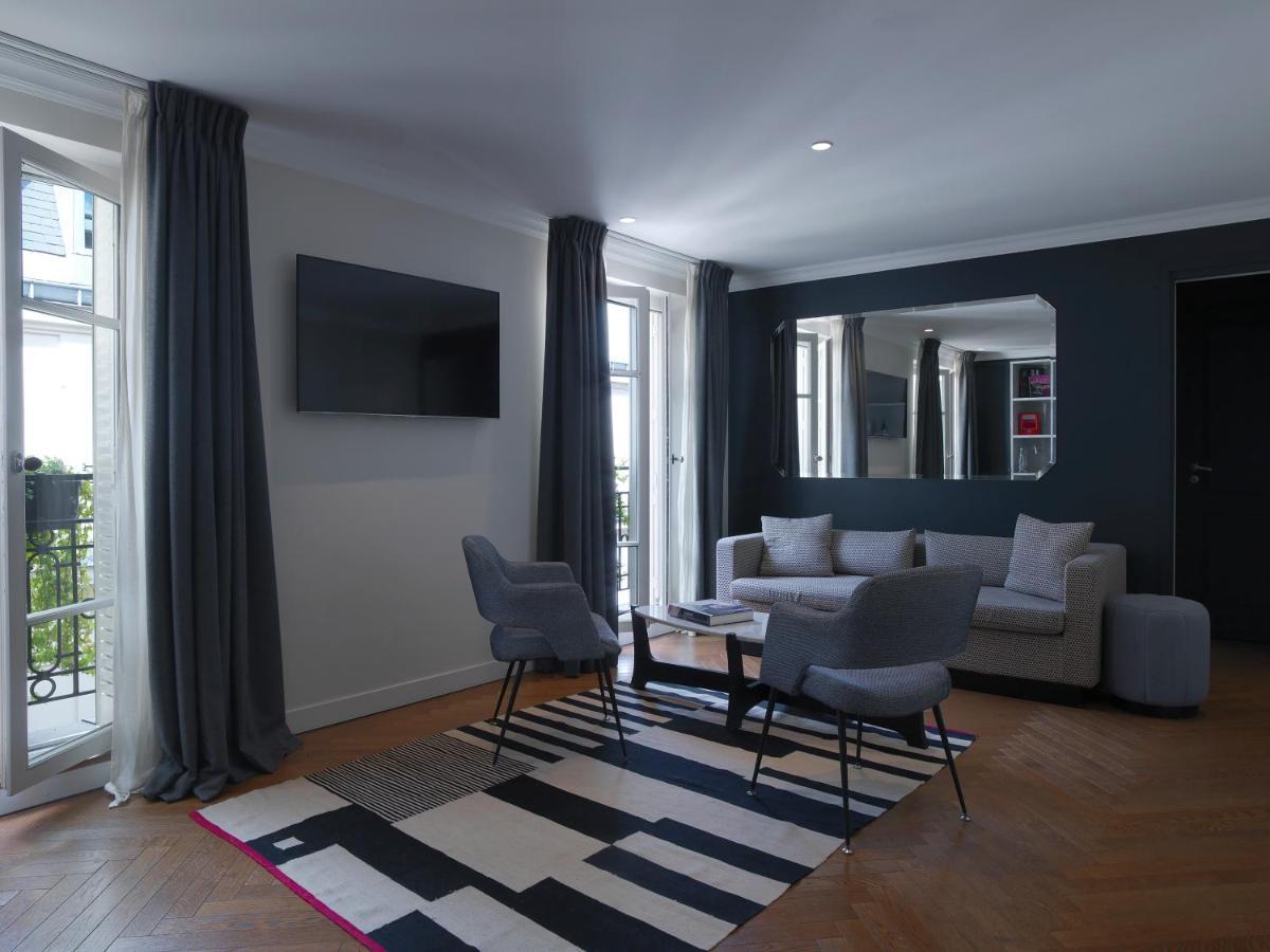 Signature Suite,1086913666:JPEG