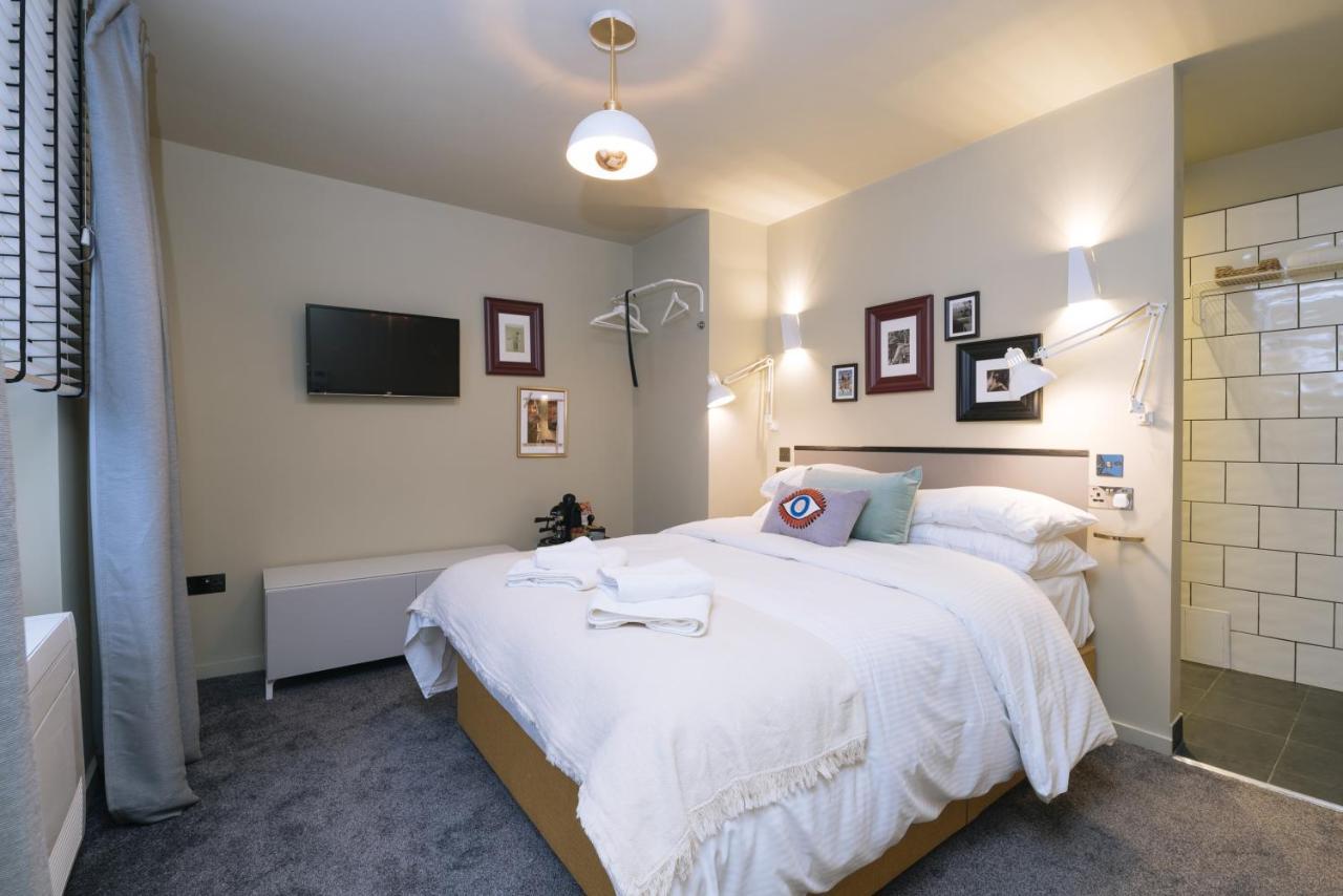 Standard Double Room,1035708844:JPEG