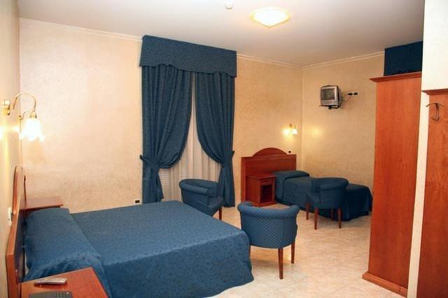 Quadruple Room,11788401:JPEG