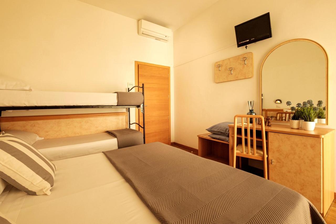 Quadruple Room Sea View