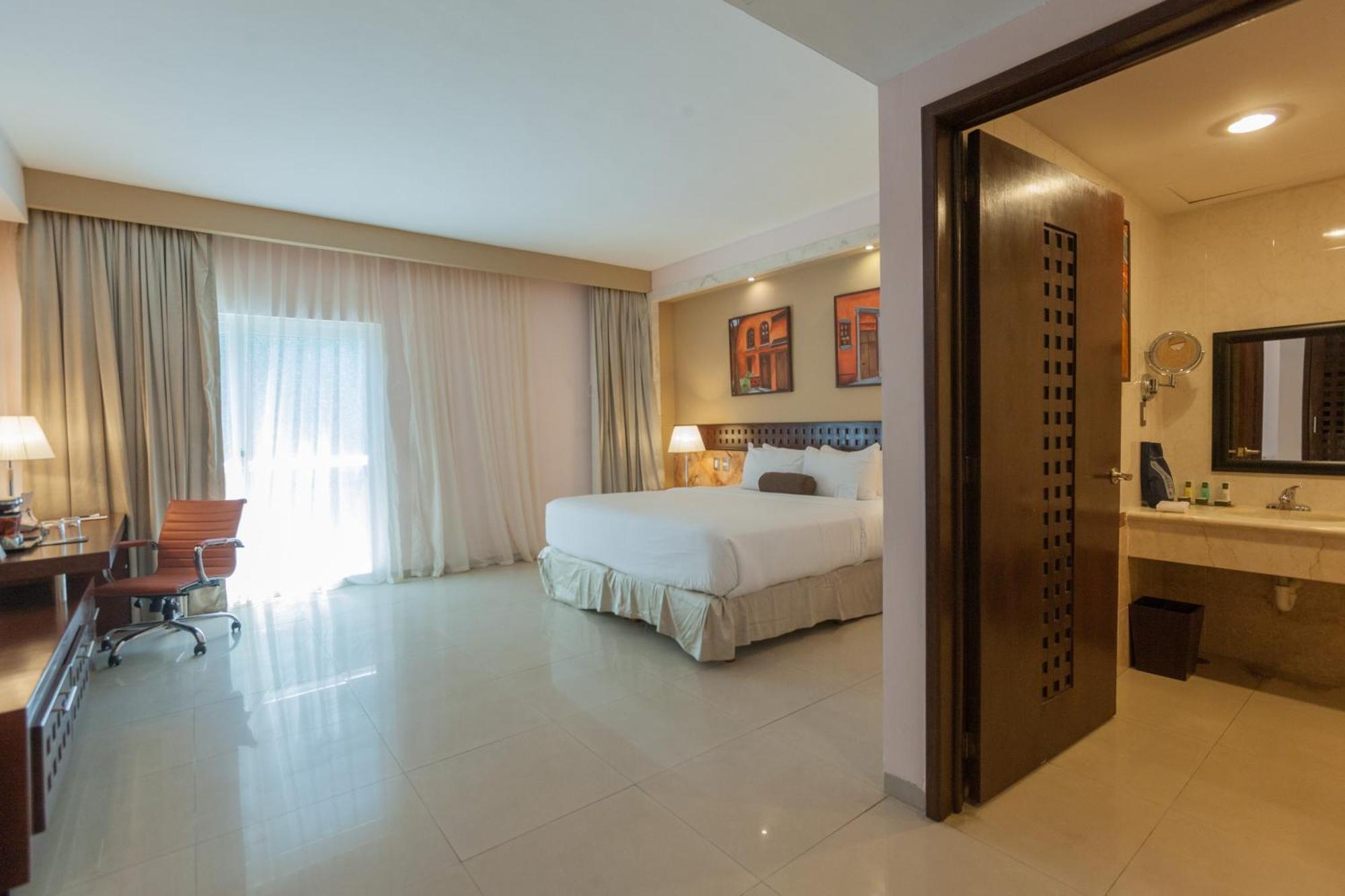 Habitación Deluxe con cama extragrande - Adaptada para personas con movilidad reducida