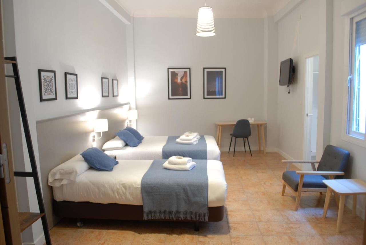Triple Room,1090763433:JPEG