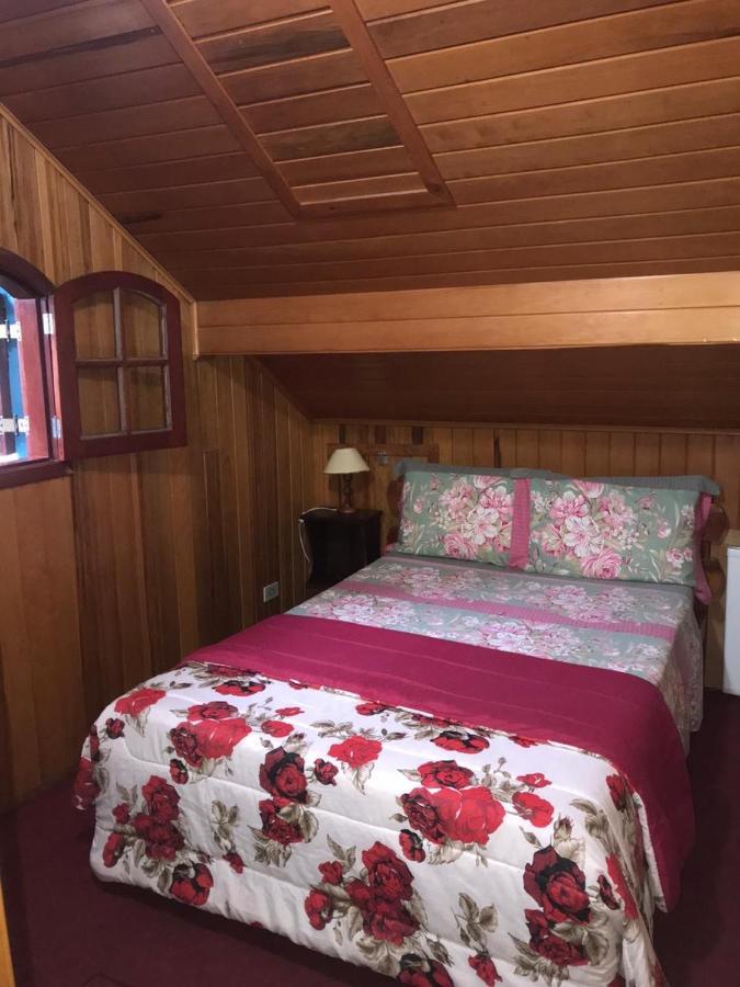 Quarto Duplo Standard