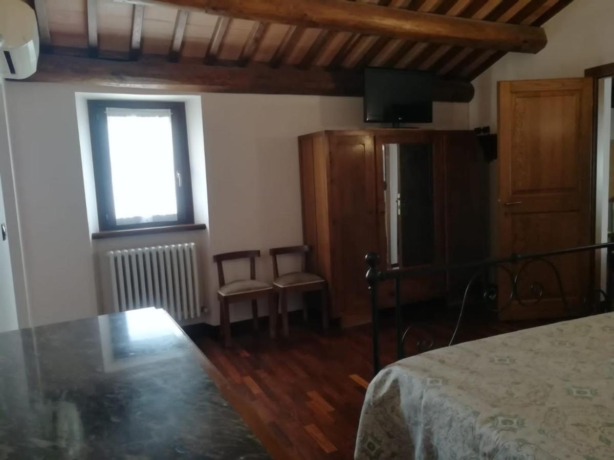 One-Bedroom Apartment,1092302622:JPEG