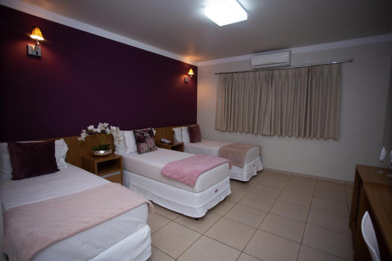 Quarto Triplo Luxo