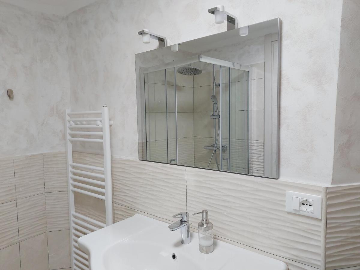 Double Room,1105825278:JPEG