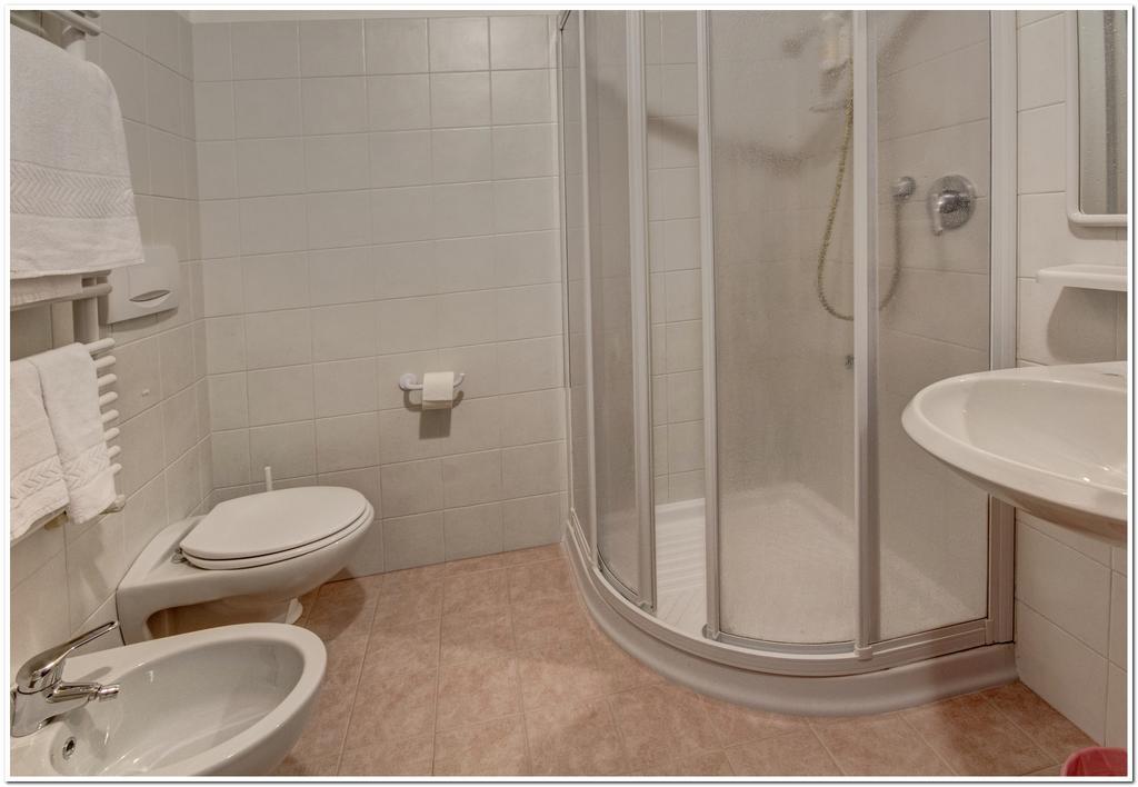 Double or Twin Room,422232057:JPEG