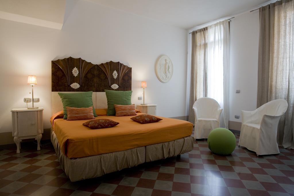 Triple Room,1089260434:JPEG