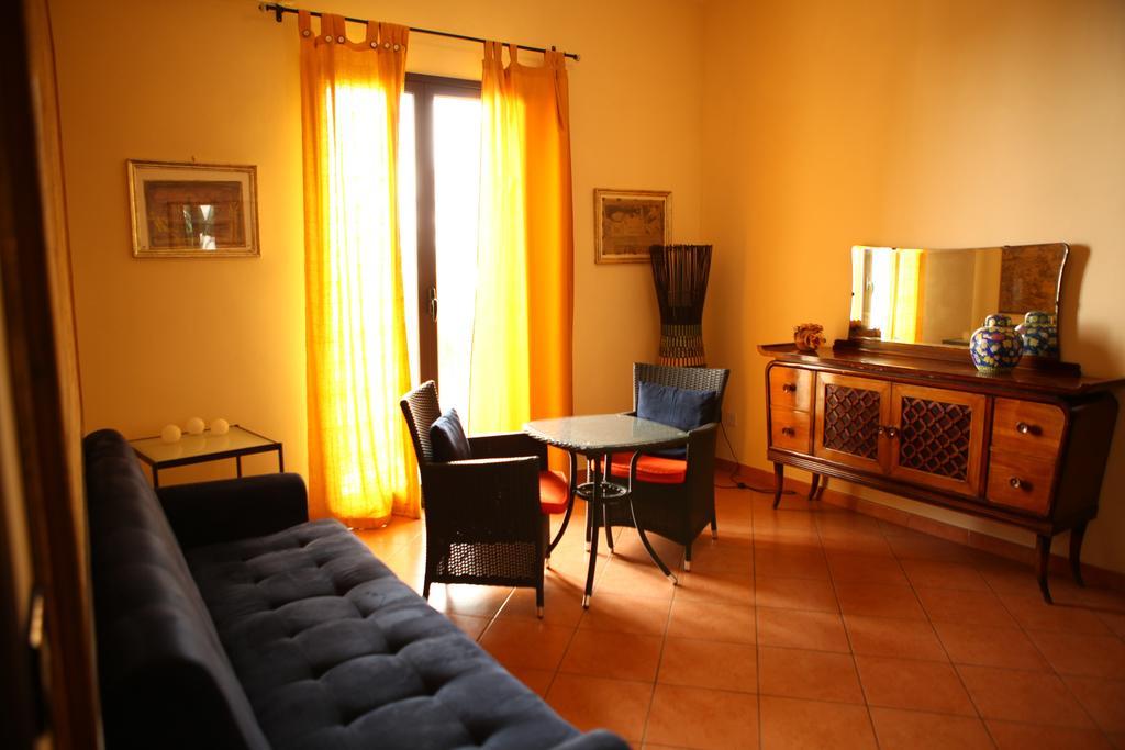 Executive Two-Bedroom Suite,109926447:JPEG