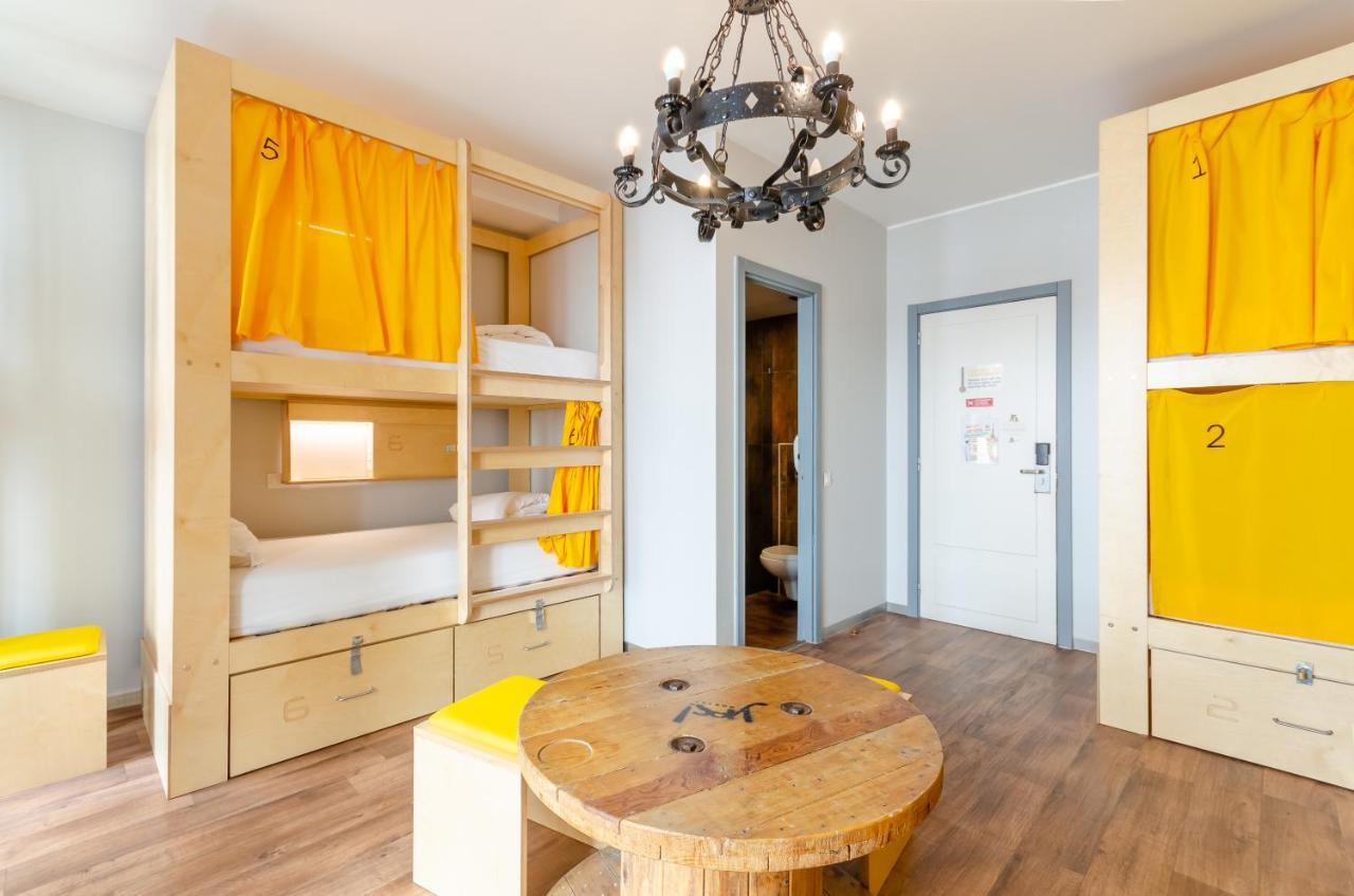 Bunk Bed 6-Bed Mixed Dormitory Room Private Bathroom,1099106571:JPEG