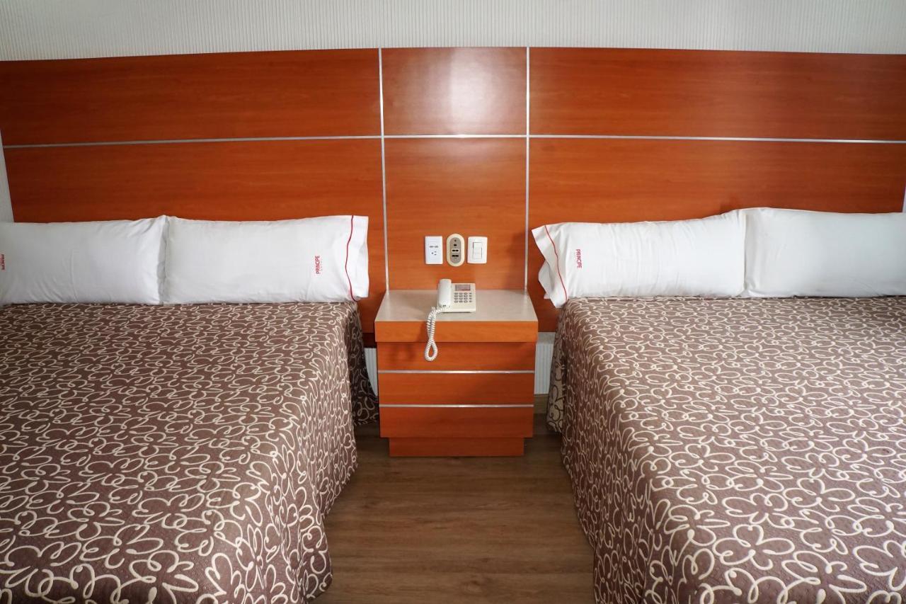 Twin Room,1100708547:JPEG