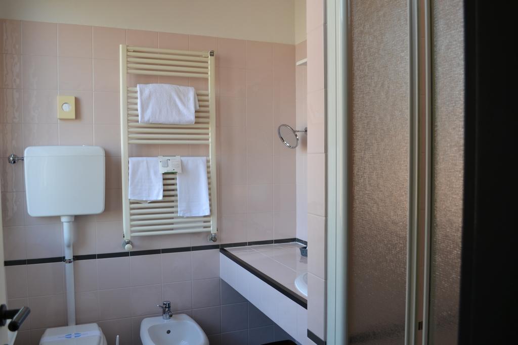 Economy Single Room,1274479777:JPEG