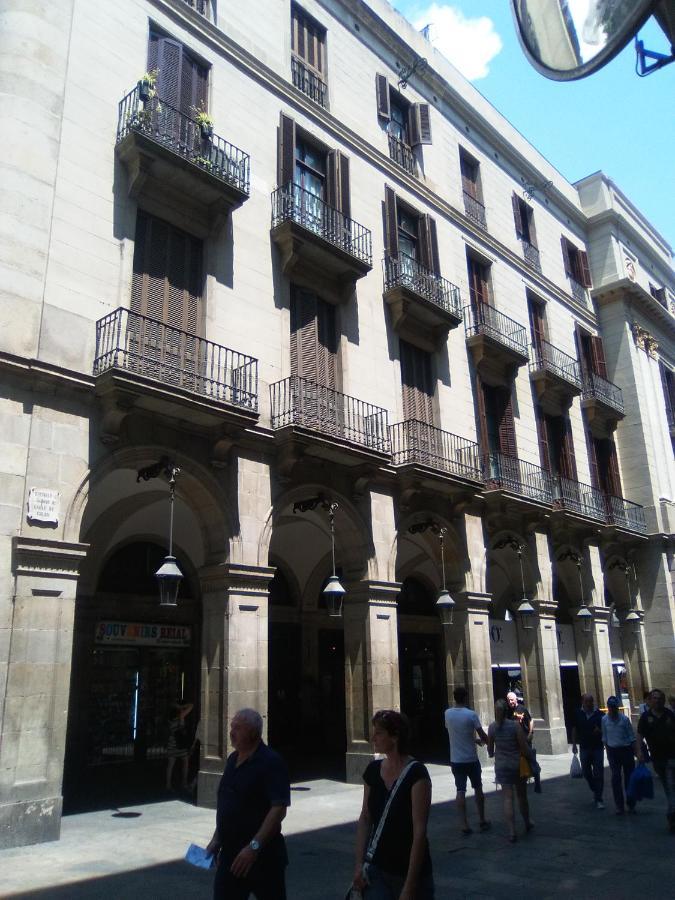 One-Bedroom Apartment,1102301463:JPEG