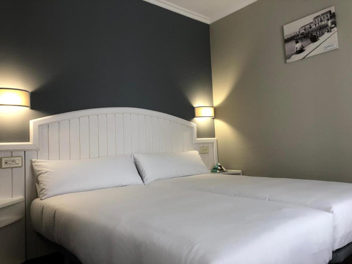 Budget Double or Twin Room,1112301141:JPEG