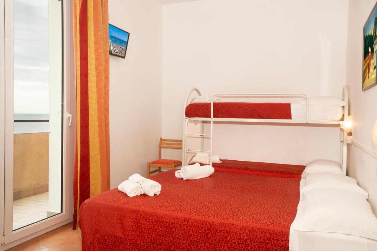 Quadruple Room Sea View