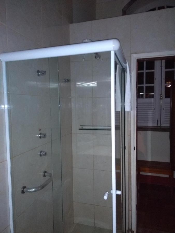 Family Room,1246253167:JPEG