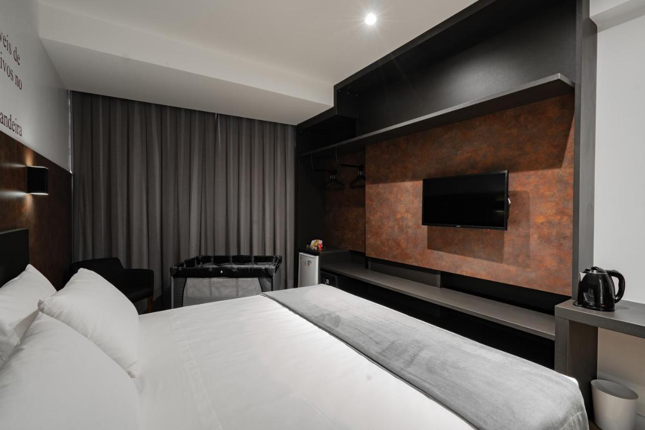 Deluxe Room,1285369387:JPEG
