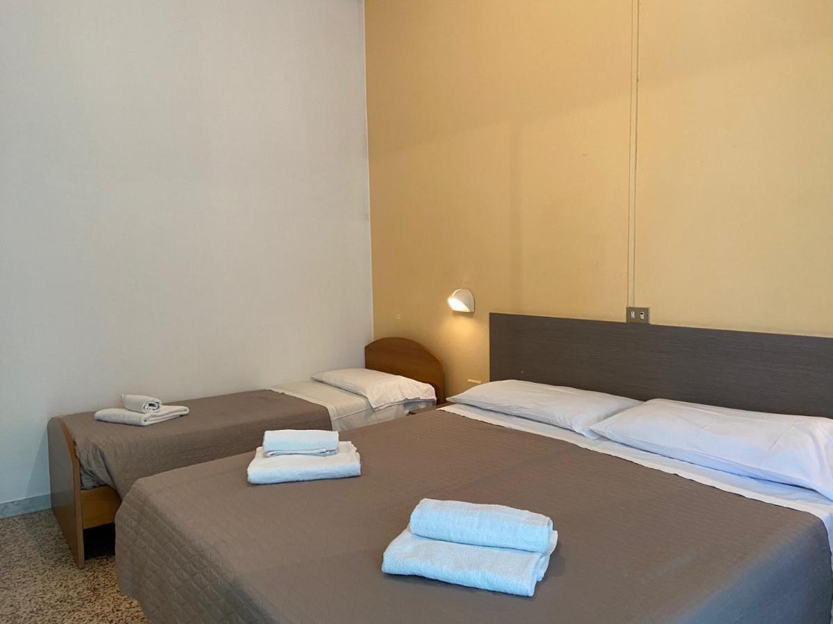 Triple Room,1104950448:JPEG