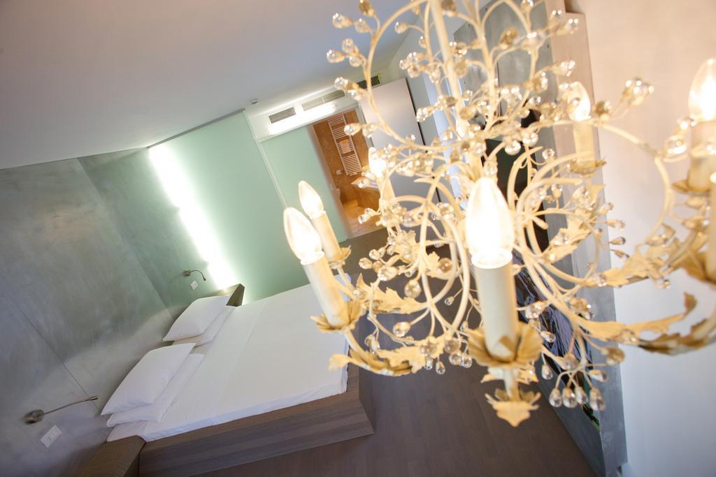 Superior Double Room with Bathtub,1075487995:JPEG
