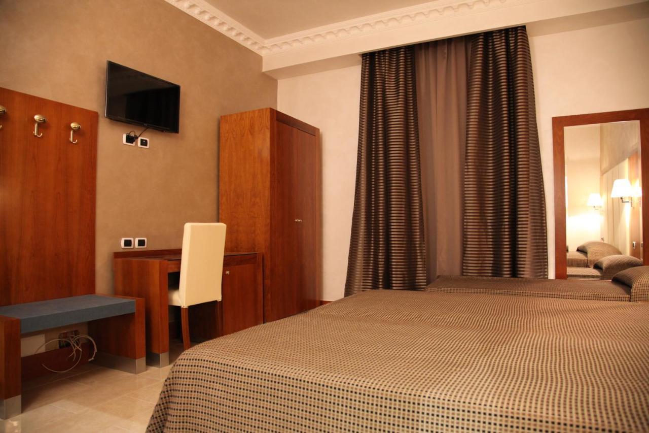 Two-Bedroom Apartment,1106000487:JPEG
