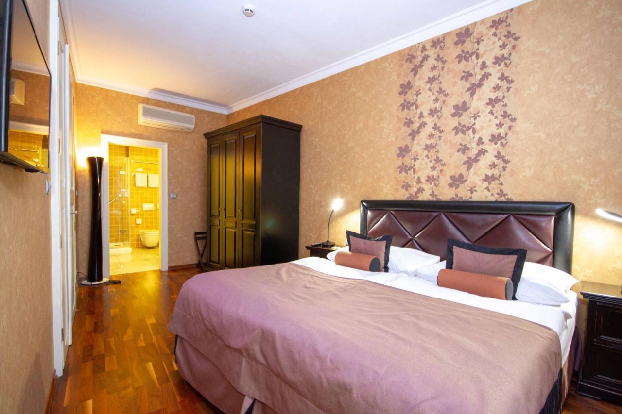 Budget Double Room,1263831256:JPEG