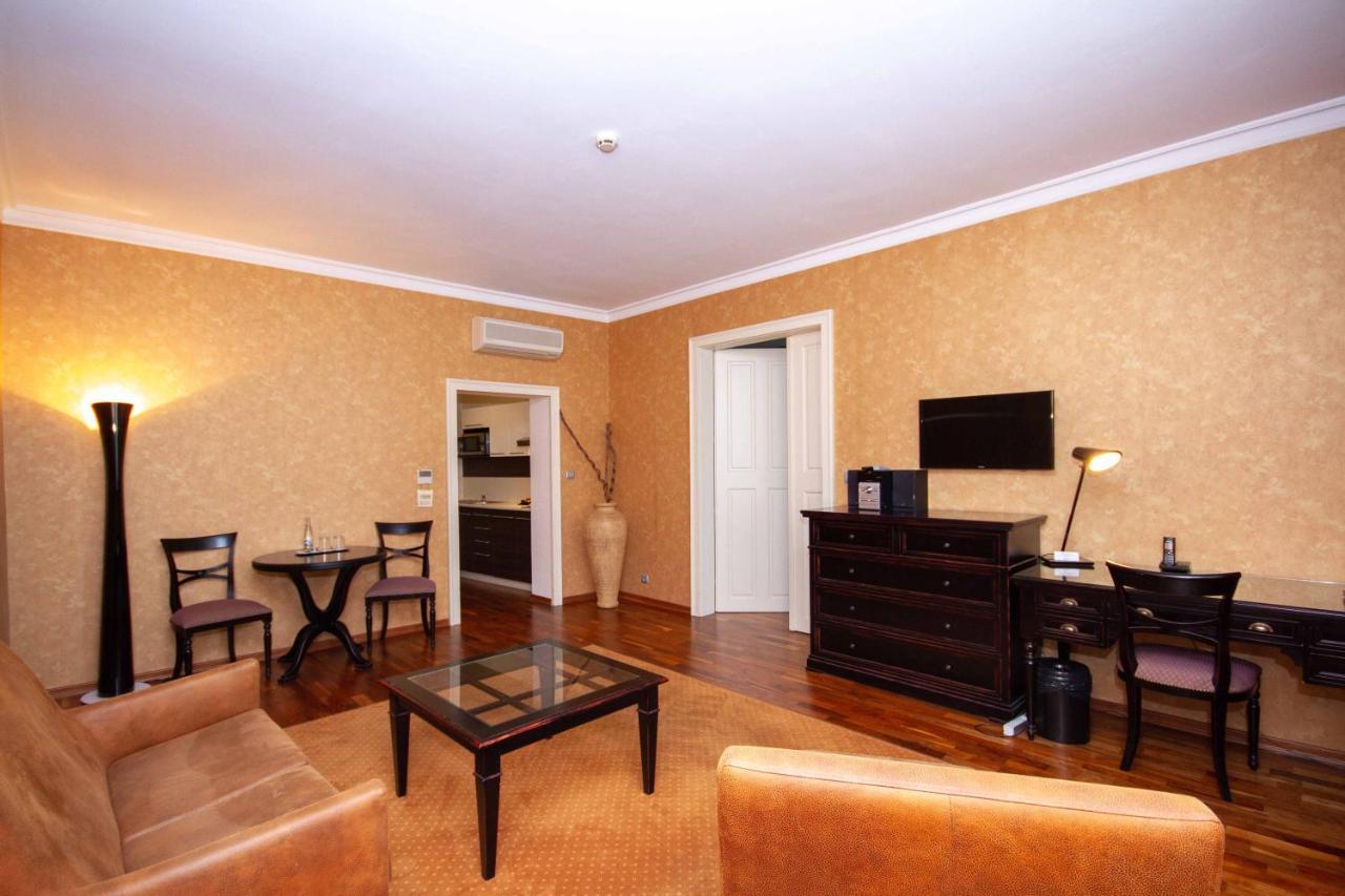 Standard Apartment,1325640022:JPEG