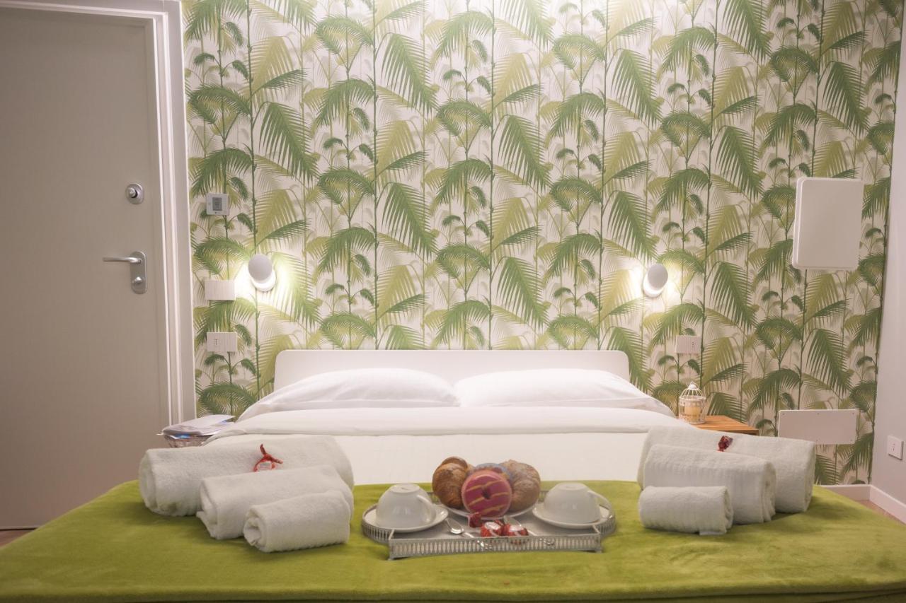 Double Room Piazza Cittadella 16,1589275124:JPEG