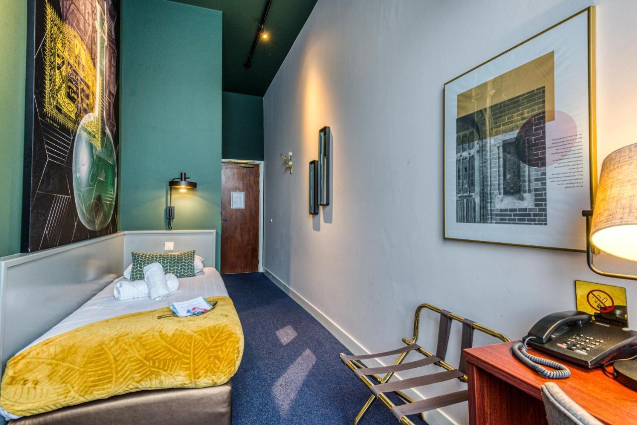 Single Room,1438305148:JPEG