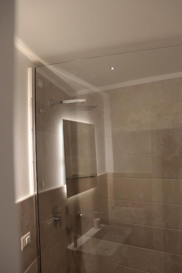 Triple Room Private Bathroom,1111842645:JPEG